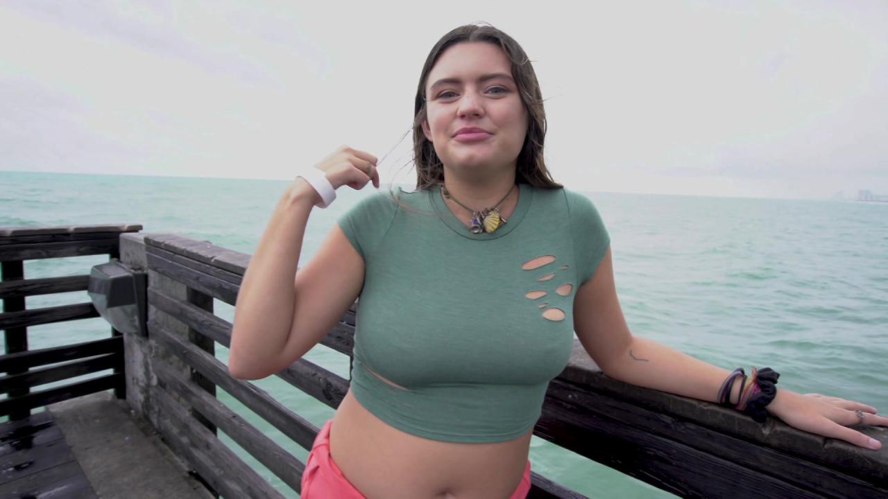 Bushy, Busty & Barely 18 2 サンプル画像