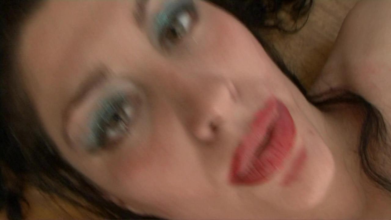 Real Latina MILFs 2 サンプル画像28