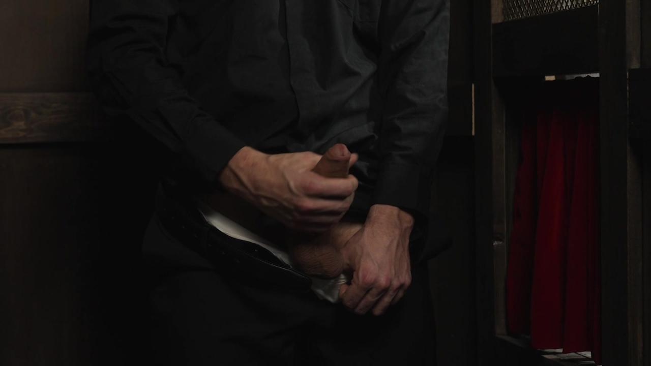 Altar Boy Flynn サンプル画像