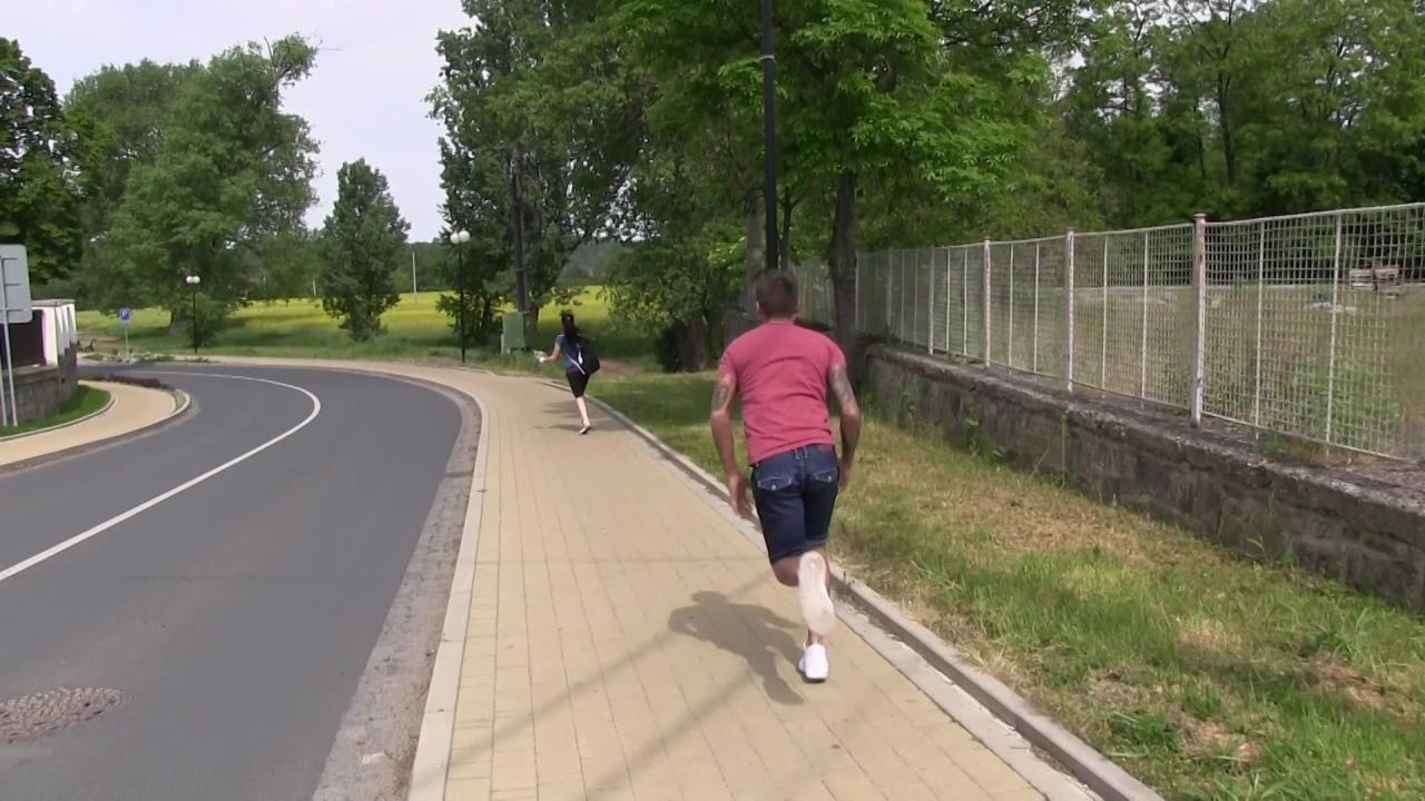 Spring Chickens サンプル画像
