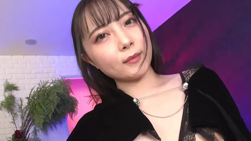 KIRARI MMDV 154 トリック オア セックス ～ おっぱい丸出しの魔女が現れた ～ : 富樫美緒 サンプル画像18