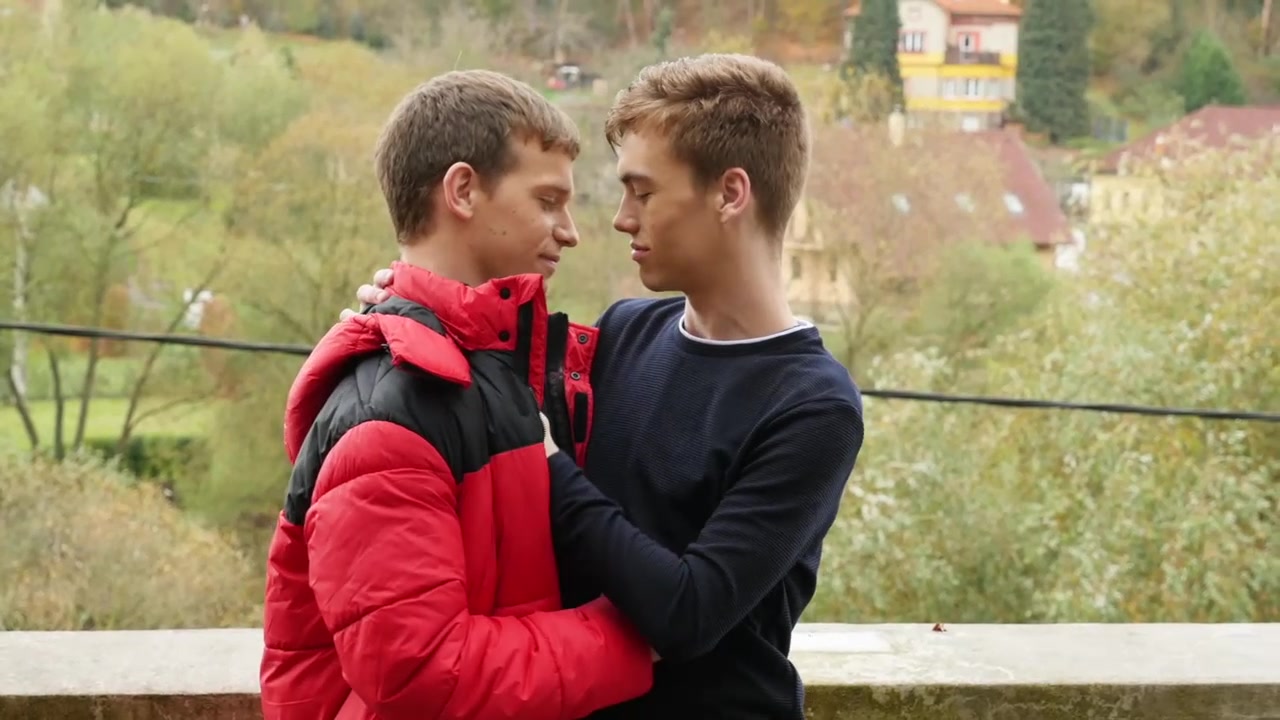 Traveling Twinks サンプル画像