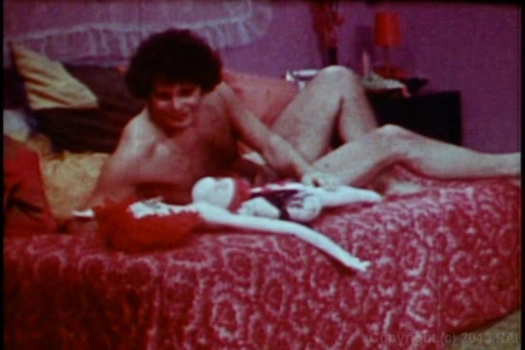 Bra Busting Babysitters サンプル画像7