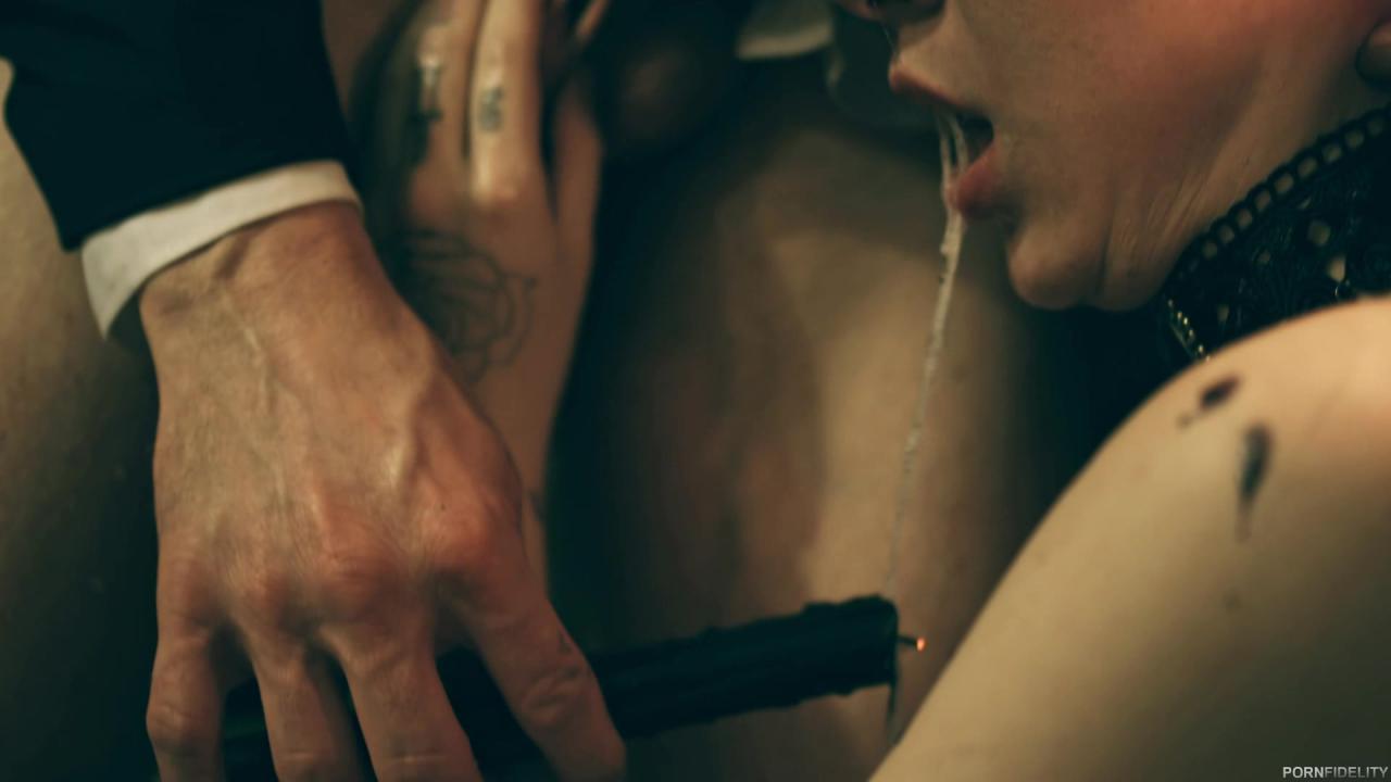 Dark Perversions 5 (2 DVD Set) サンプル画像