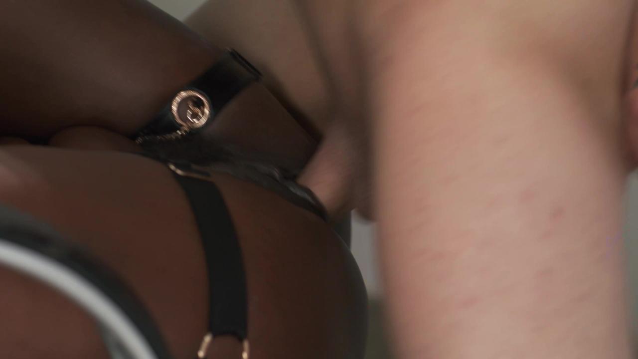 My Younger Lover 3 サンプル画像
