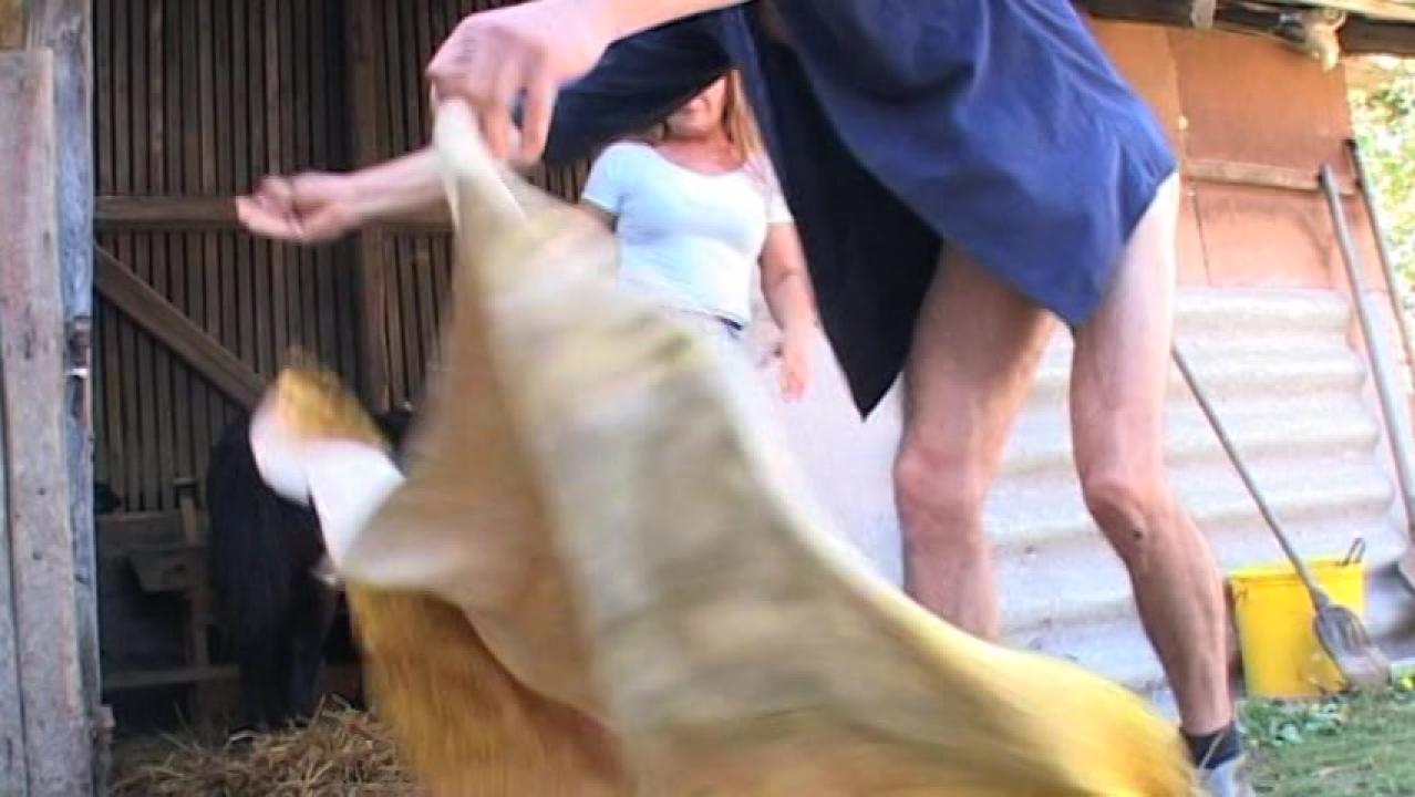 Granny Loves Anal サンプル画像