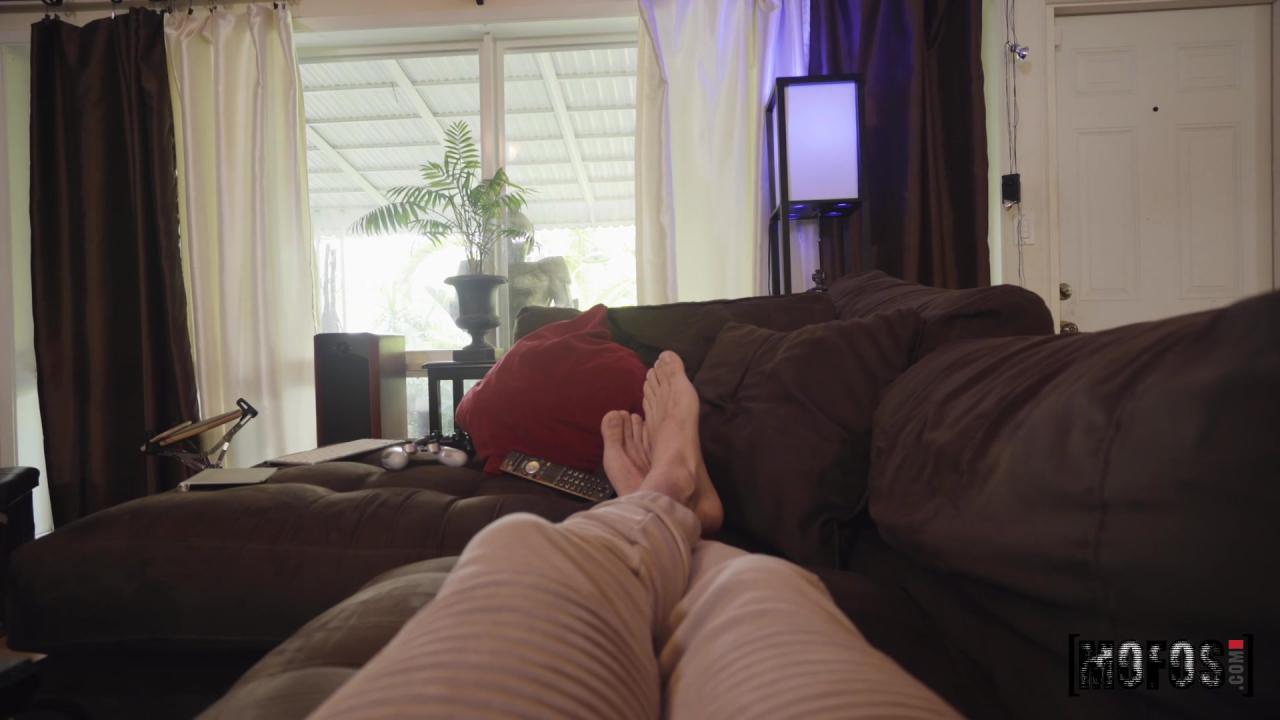 Stretching My Girlfriends Pussy 11 サンプル画像