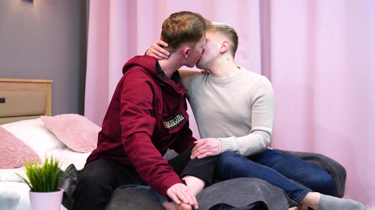 Raw Uncut Twinks In Heat サンプル画像