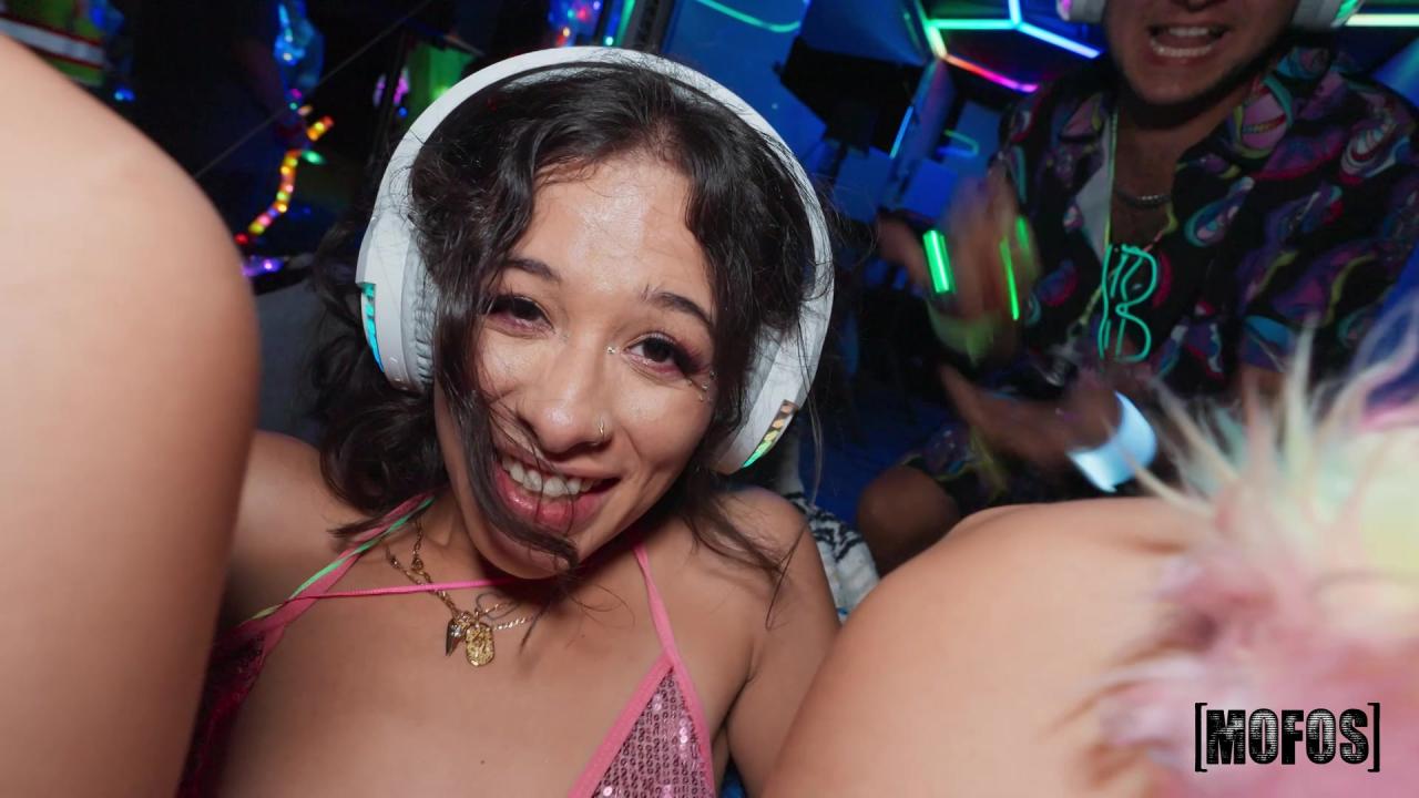 He's Got Rizz 7 サンプル画像