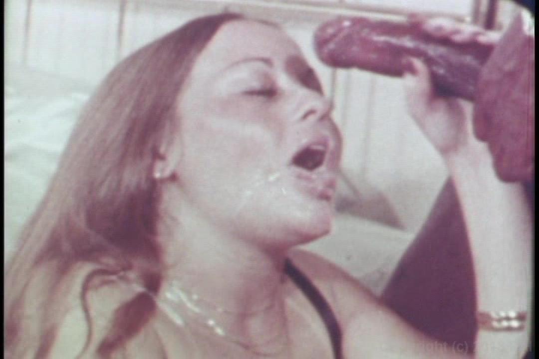 Her First Black Cock サンプル画像63