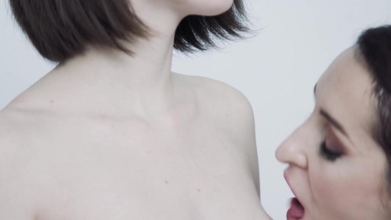 Girls Just Wanna Have Fun (4 Hours DVD) サンプル画像56