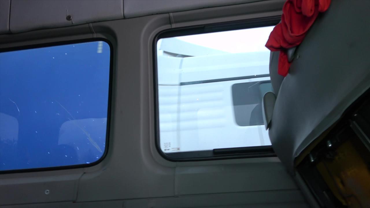 Mature Van サンプル画像